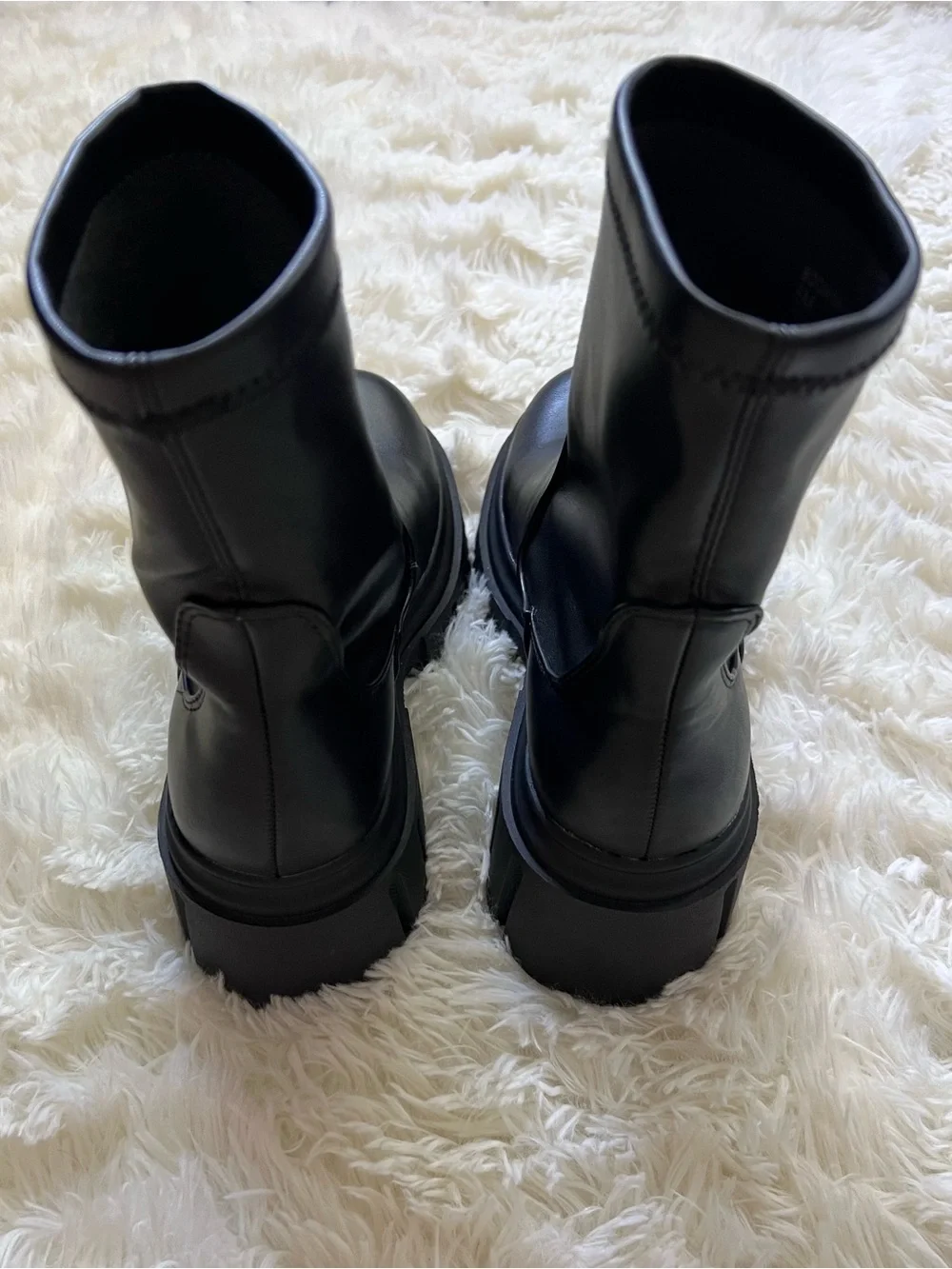 Steve Madden Black Boomba Lug Sole Ankle Boot